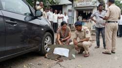 पिंपरी : मोटारीच्या धडकेत श्वानाचा मृत्यू; चालकावर गुन्हा