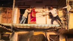 सभापती राम शिंदे समर्थक मतदार सहलीस रवाना; अहिल्यानगर जिल्हा बँक निवडणुकीतील रंगत वाढली