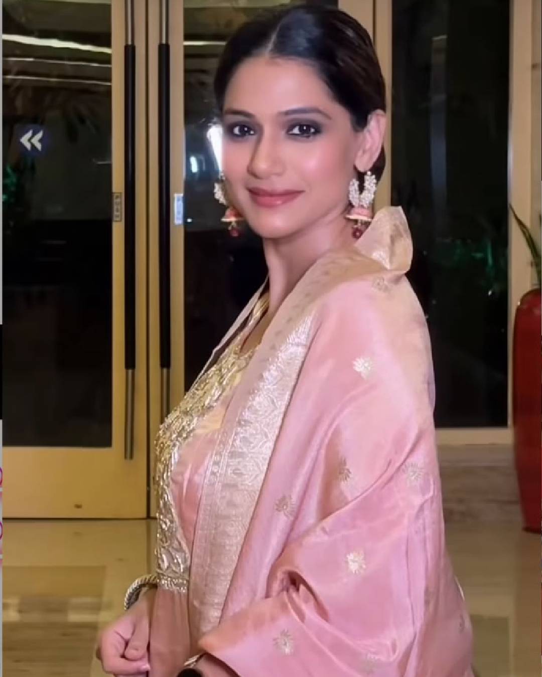 Urmila Kanetkar pink traditional dress