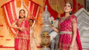 Photos : अँटिलियातील गणेशोत्सवात मुकेश अंबानींच्या धाकट्या सुनेचा गुलाबी कांजीवरम साडीत राजेशाही लूक