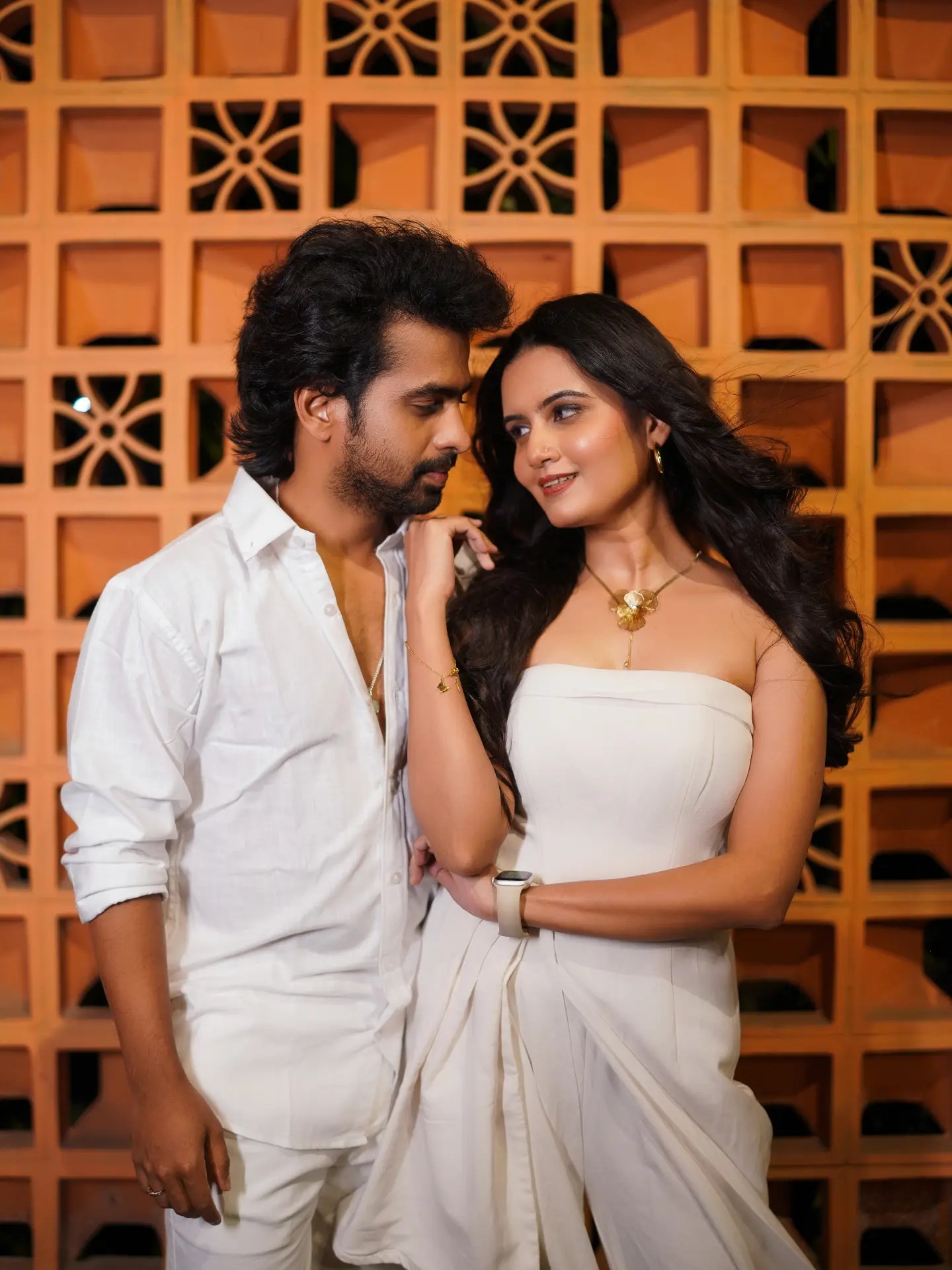 Prathamesh Parab Kshitija Ghosalkar Twining Photoshoot