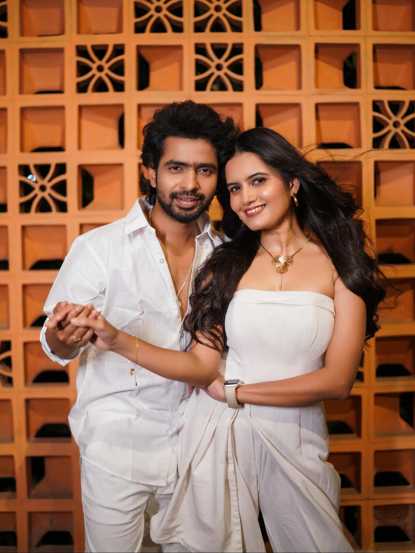 Prathamesh Parab Kshitija Ghosalkar Twining Photoshoot