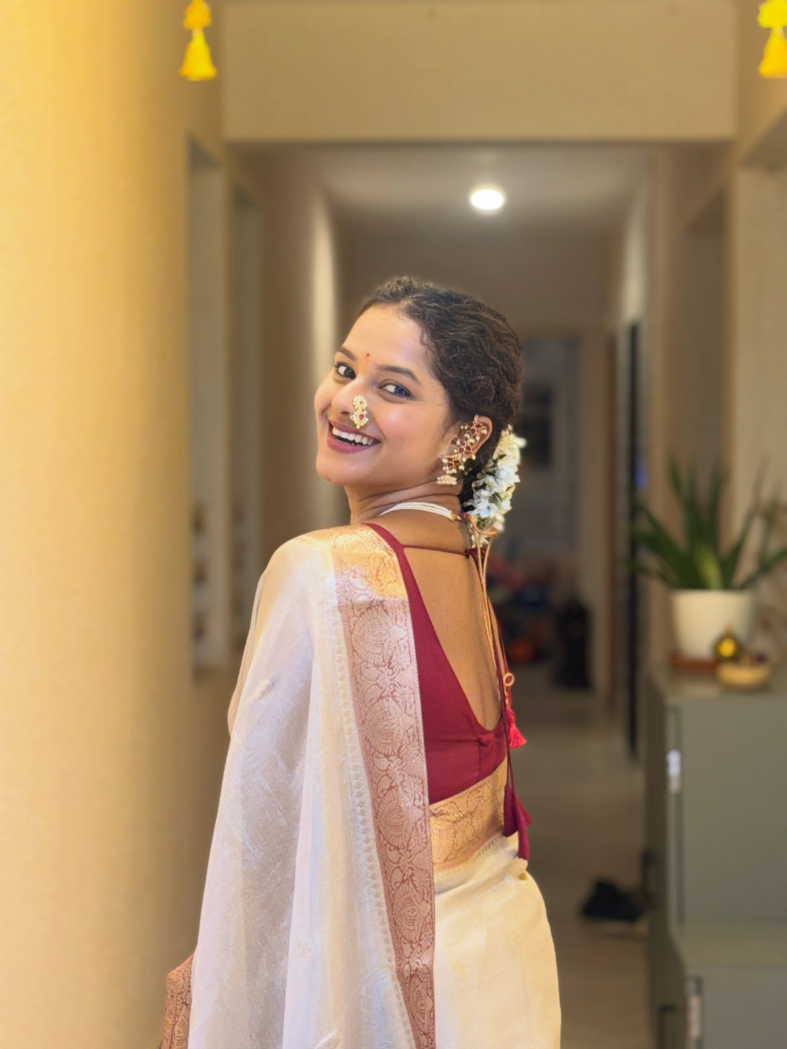 Sakshee Gandhi Saree Look