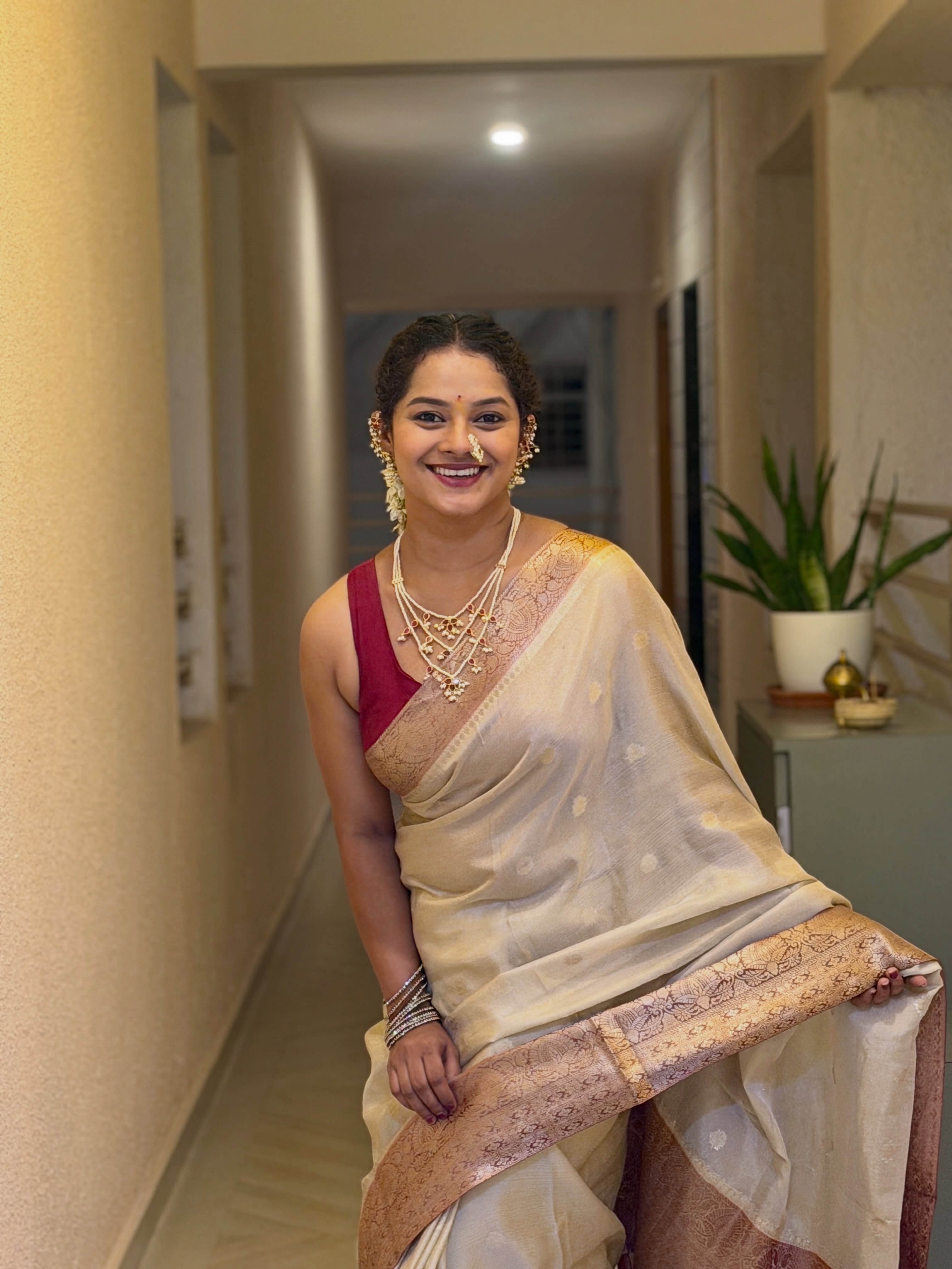 Sakshee Gandhi Saree Look
