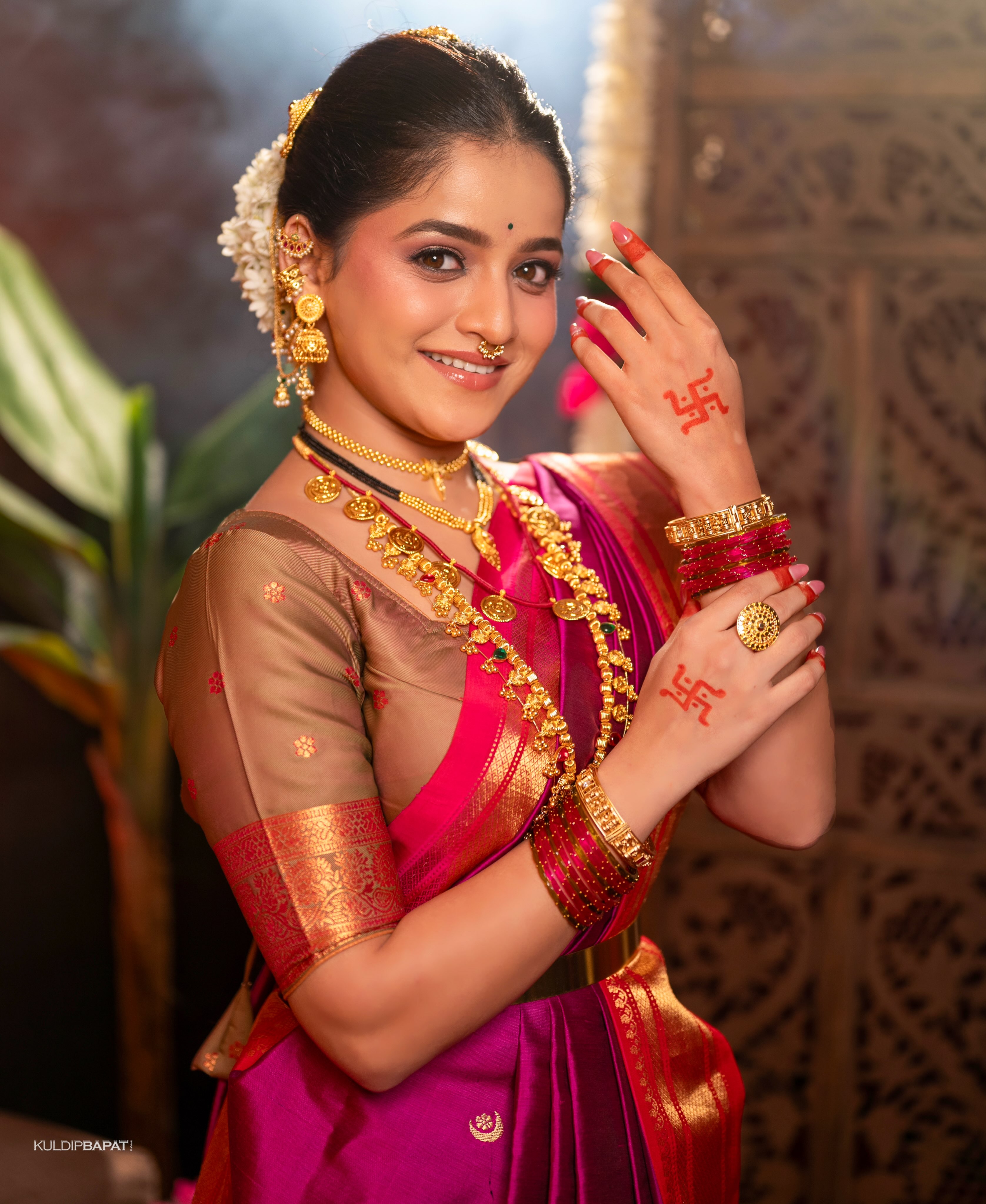 Sharayu Sonawane Pink Nauvari Saree Look