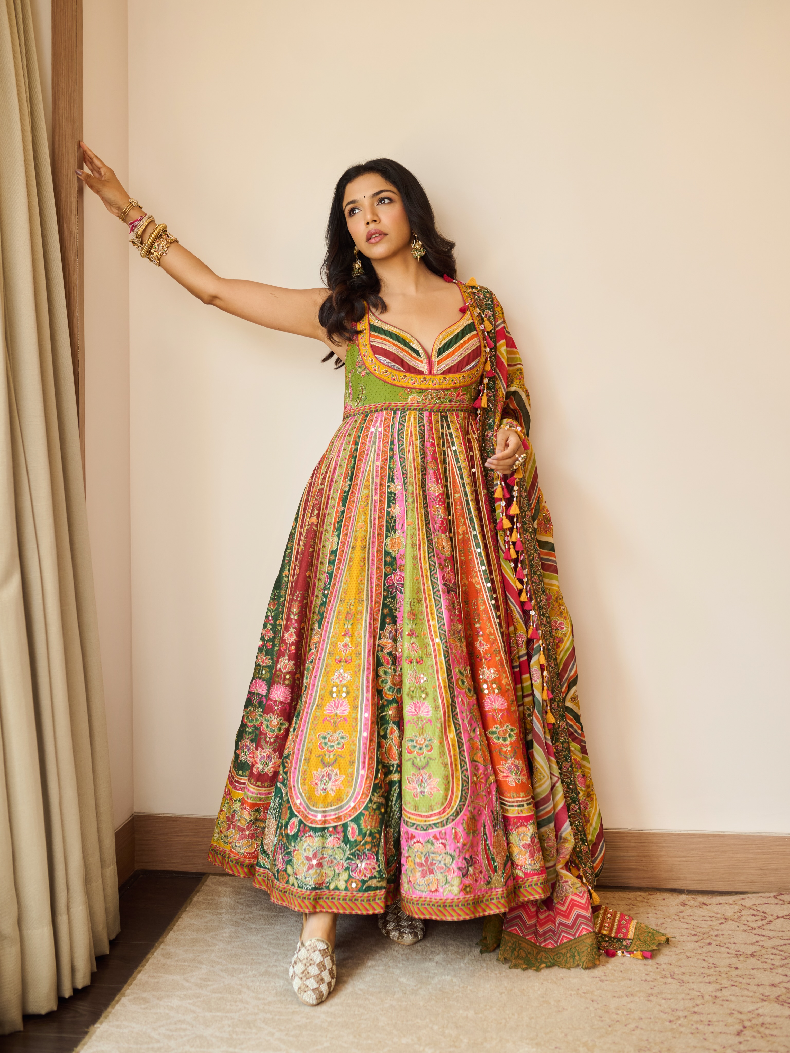 Shriya Pilgaonkar Anarkali Dress Look