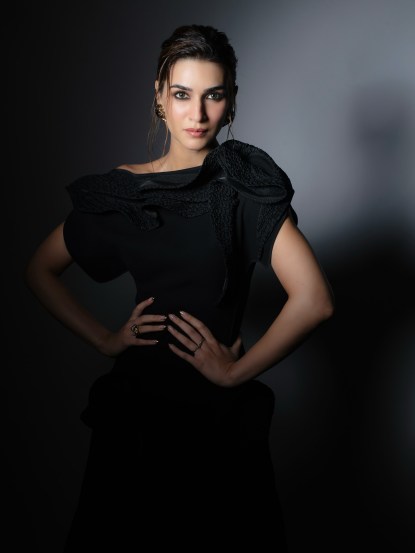Bollywood actress Kriti Sanon sharing emotional post on women safety on Daughters Day