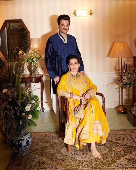 Bollywood actor Anil Kapoor revealing secret about wife Sunita Kapoor solo honeymoon on Indias Top 1 Percent show