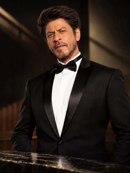Bollywood Superstar Shah Rukh Khan sharing story of Ajmer Sharif fakir blessing in interview.