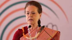 सोनिया गांधींना धक्का! नागरिकत्व मिळण्यापूर्वी मतदार यादीत नाव आल्याच्या आरोपाप्रकरणी न्यायालयाचा महत्त्वपूर्ण निकाल