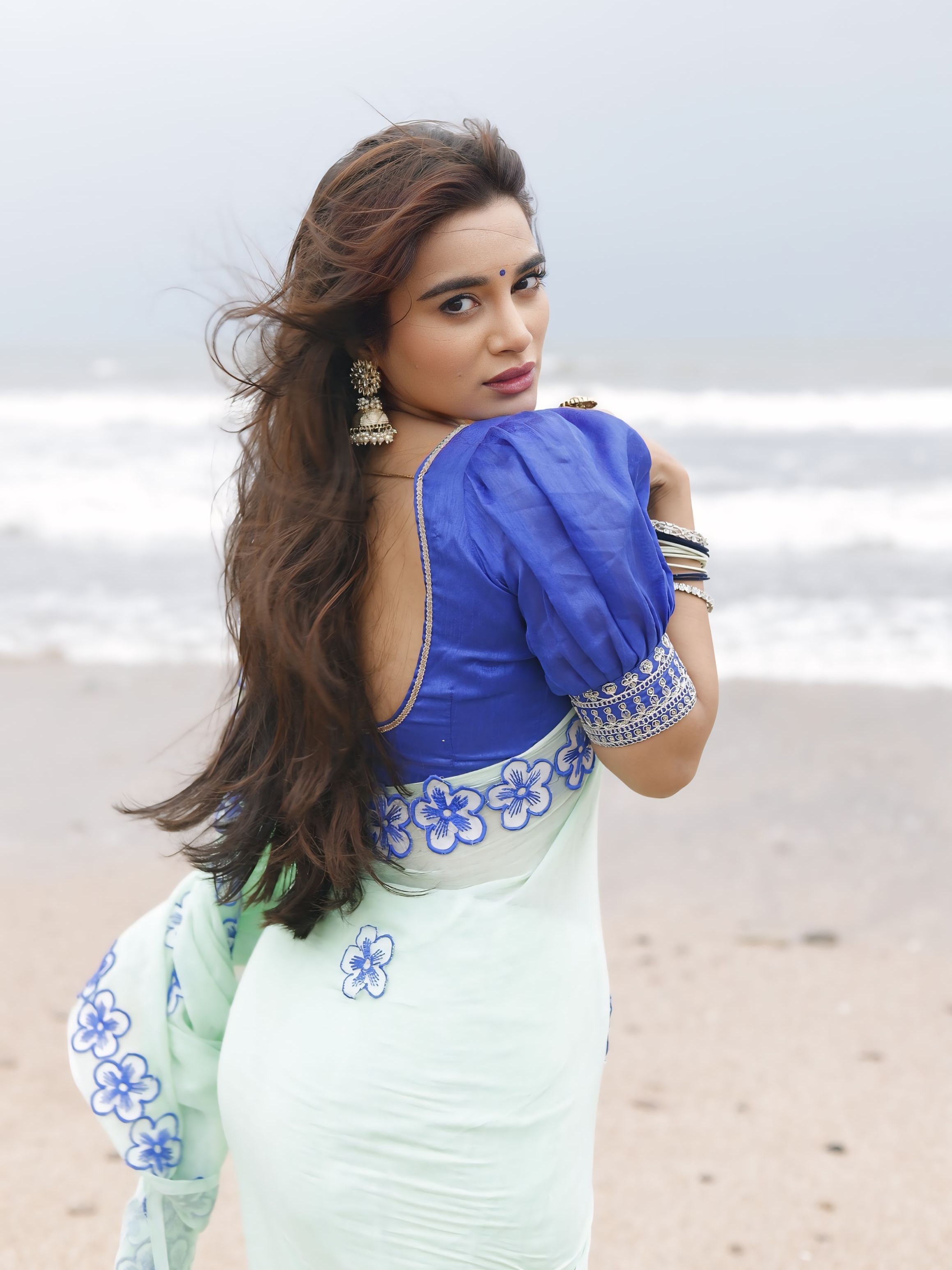 Tanvi Kolte Beach Saree Look Photoshoot