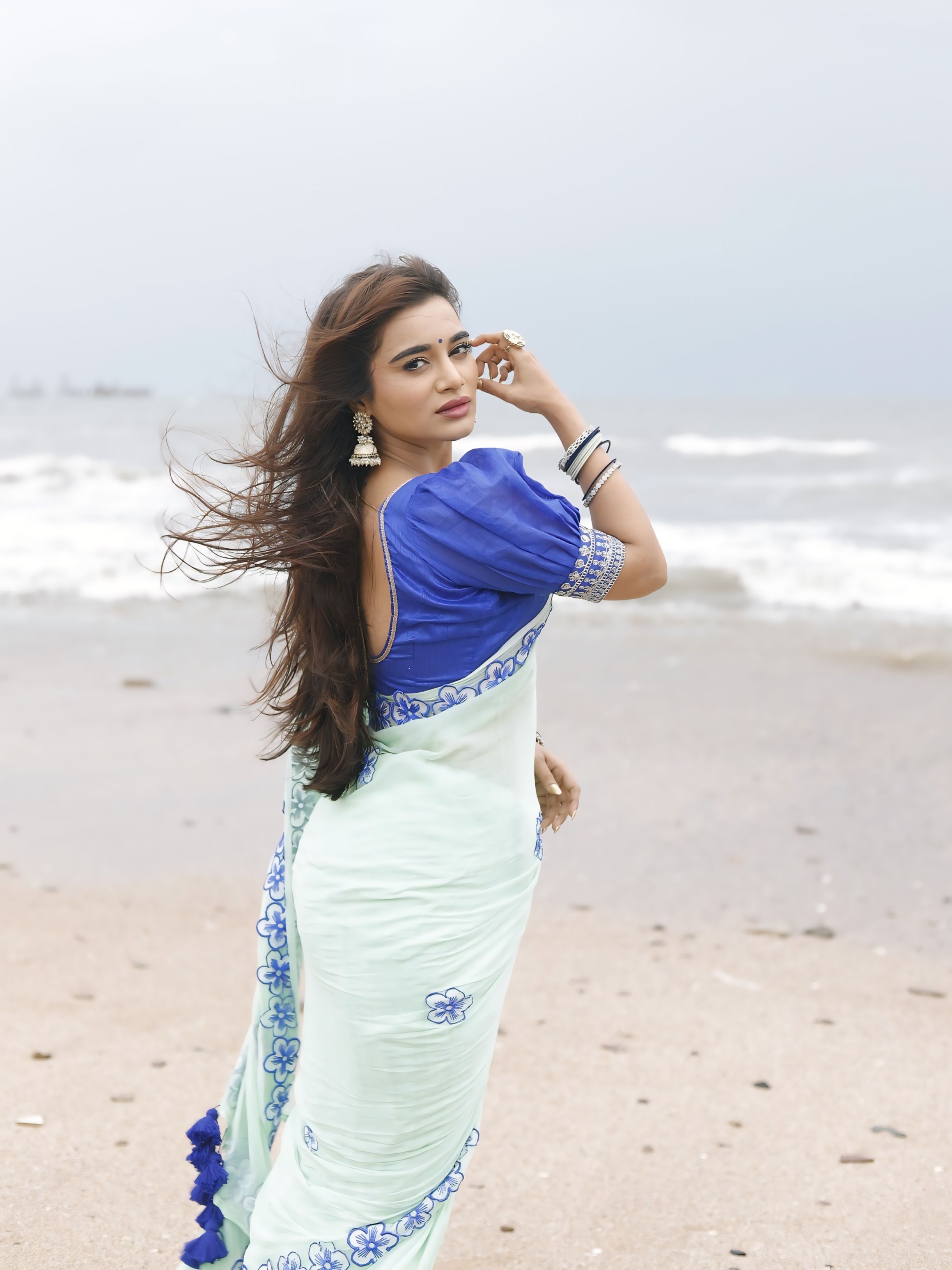 Tanvi Kolte Beach Saree Look Photoshoot