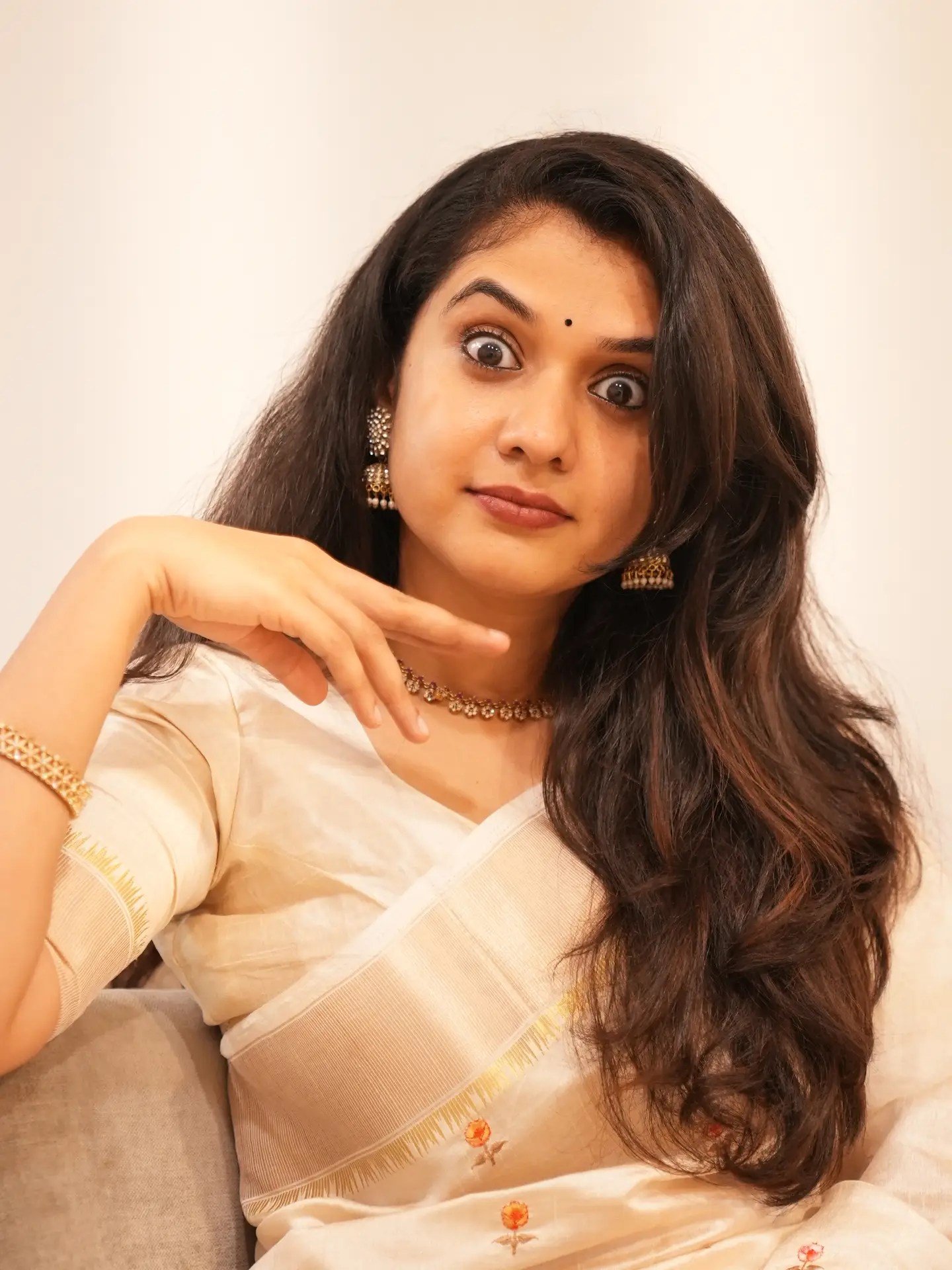 Vaishnavi Kalyankar Gaikwad White Saree Look