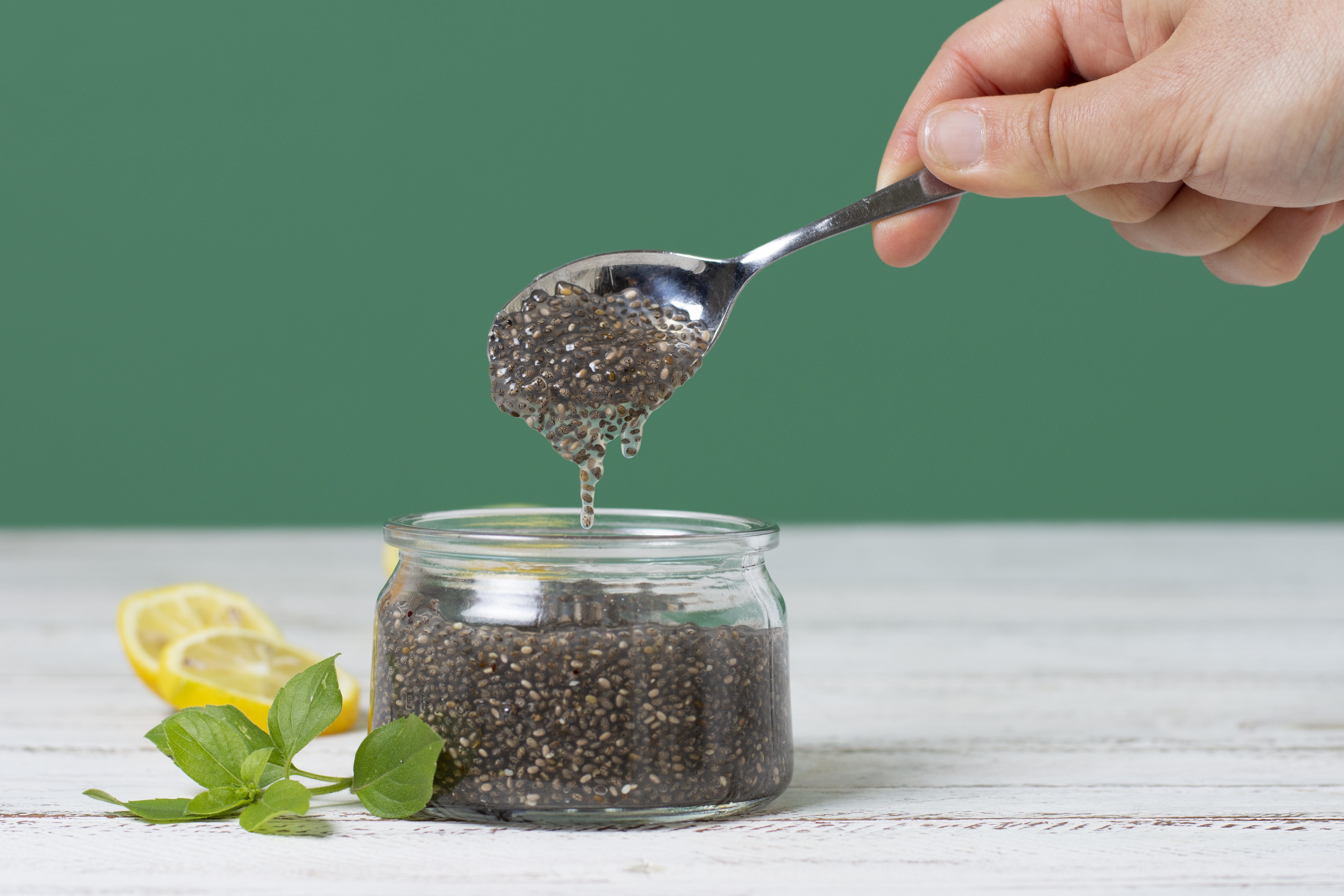 Papaya and chia seeds benefits