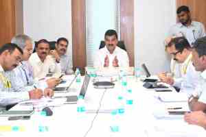 dattatray-bharne-agriculture-department-strike-mumbai | maharashtra-krushi-karmachari-andolan-punya | mantralaya-meeting-agriculture-department-akrutibandh | maharashtra-agriculture-minister-dattatray-bharne-protest