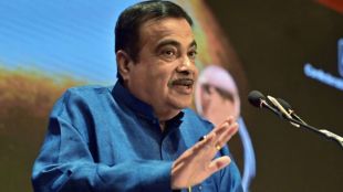 Ethanol Car Nitin Gadkari | Toyota Innova Flex Fuel 25 Rs Petrol Claim | नितीन गडकरी इथेनॉल कार घोषणा | २५ रुपये लिटर पेट्रोल इनोव्हा फ्लेक्स फ्युएल बातमी