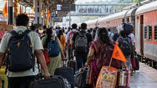 konkan railway train booking regret ganeshotsav 2026 | mumbai to konkan trains ticket waiting list irctc | konkan kanya express jan shatabdi vistadome full | maharashtra festival special trains demand mumbai