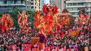 Mumbai Ganeshotsav noise pollution rules violation | High Court guidelines broken during Ganpati Visarjan | Air quality deterioration in Mumbai due to fireworks and gulal | Environmental impact of Mumbai public Ganeshotsav festivals
