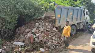 Mumbai Debris Dumped In Vasai | Mumbai Ahmedabad National Highway Illegal Dumping | Naigaon Police Action On Debris Truck | Vasai Virar Construction Waste Problem