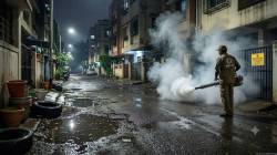 शहरात डेंग्यू, चिकनगुनियाच्या रुग्णांत वाढ; पुणे महापालिकेच्या २,२३१ जणांना नोटिसा; चार लाखांचा दंड