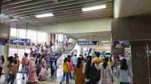 pune metro ganeshotsav ridership | mahatma phule mandai metro station crowd | swargate metro station revenue | pune metro Record passenger footfall