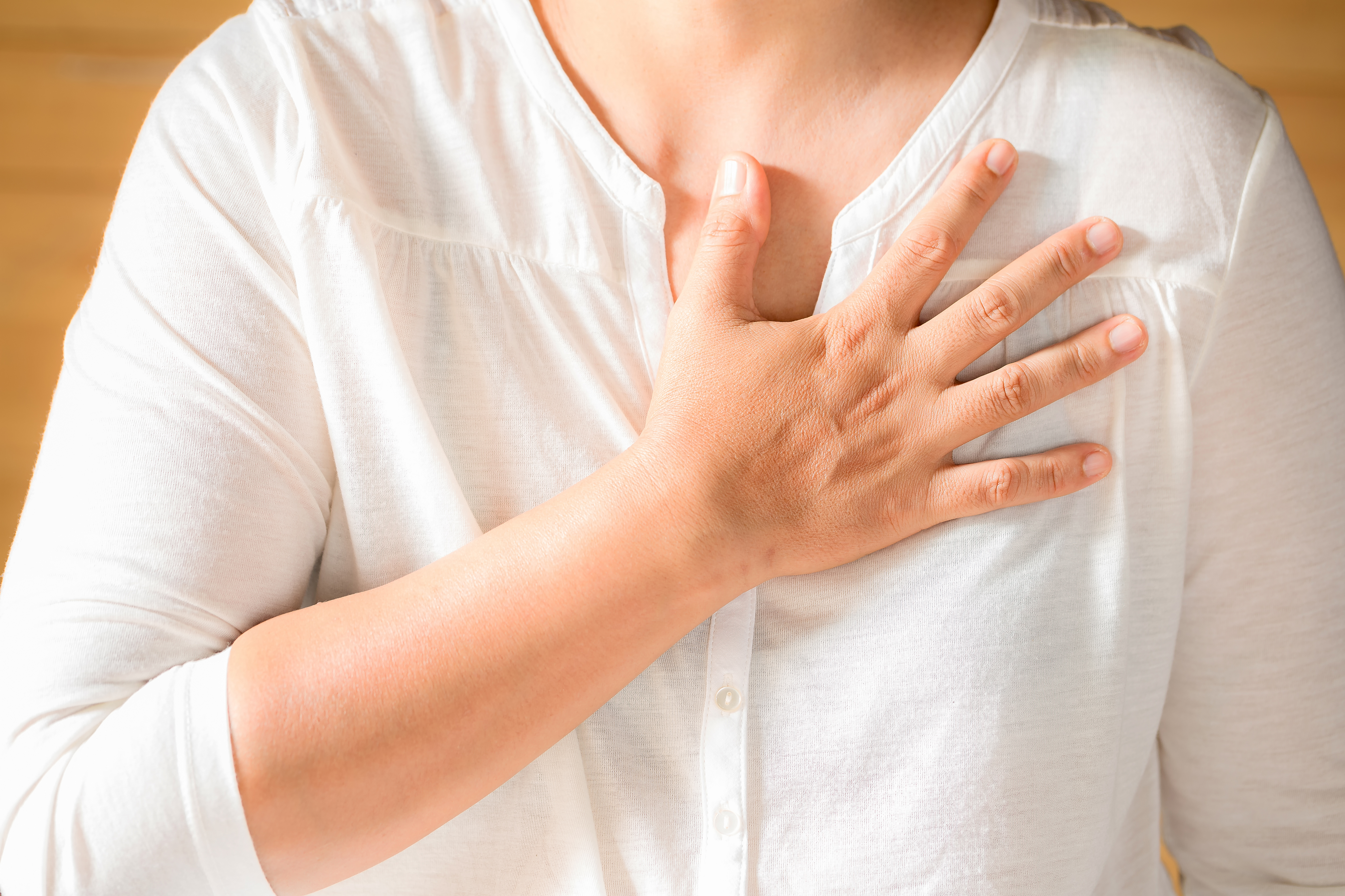 Silent heart attack symptoms in women