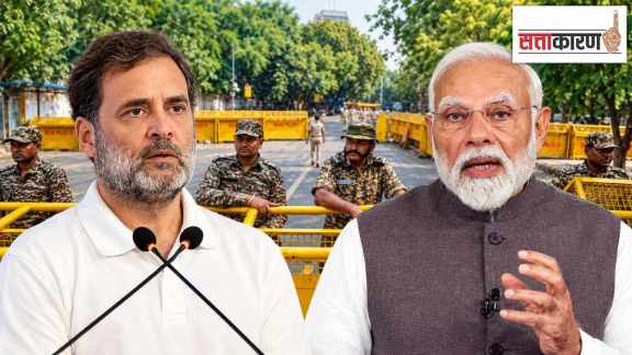 Protest gathering at Jantar Mantar Delhi and political leaders discussing UP elections