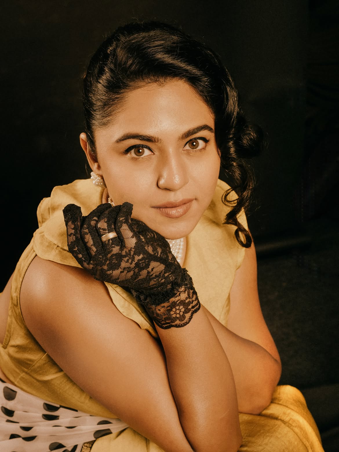 Mrunmayee Deshpande saree photoshoot