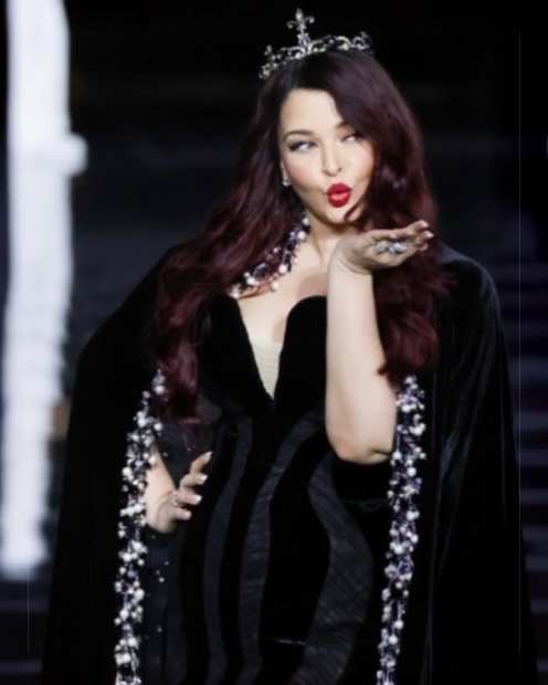 Aishwarya Rai in Paris Fashion Week