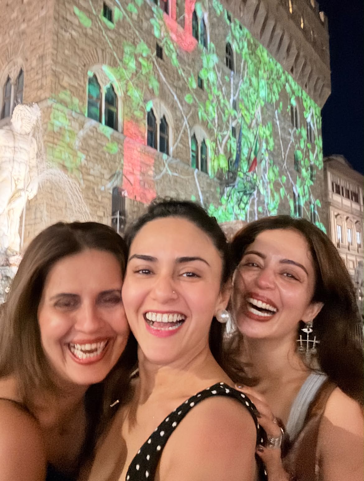 Marathi actresses Italy tour