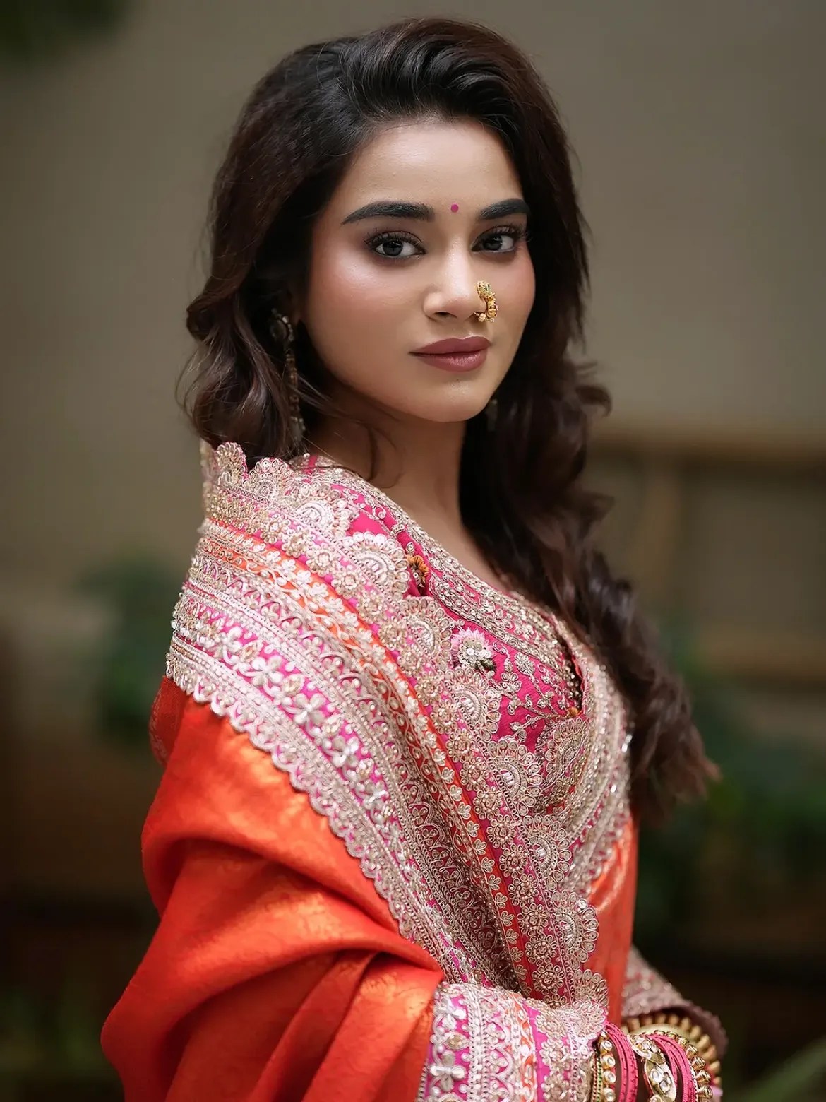  Tanvi Kolte orange saree photos