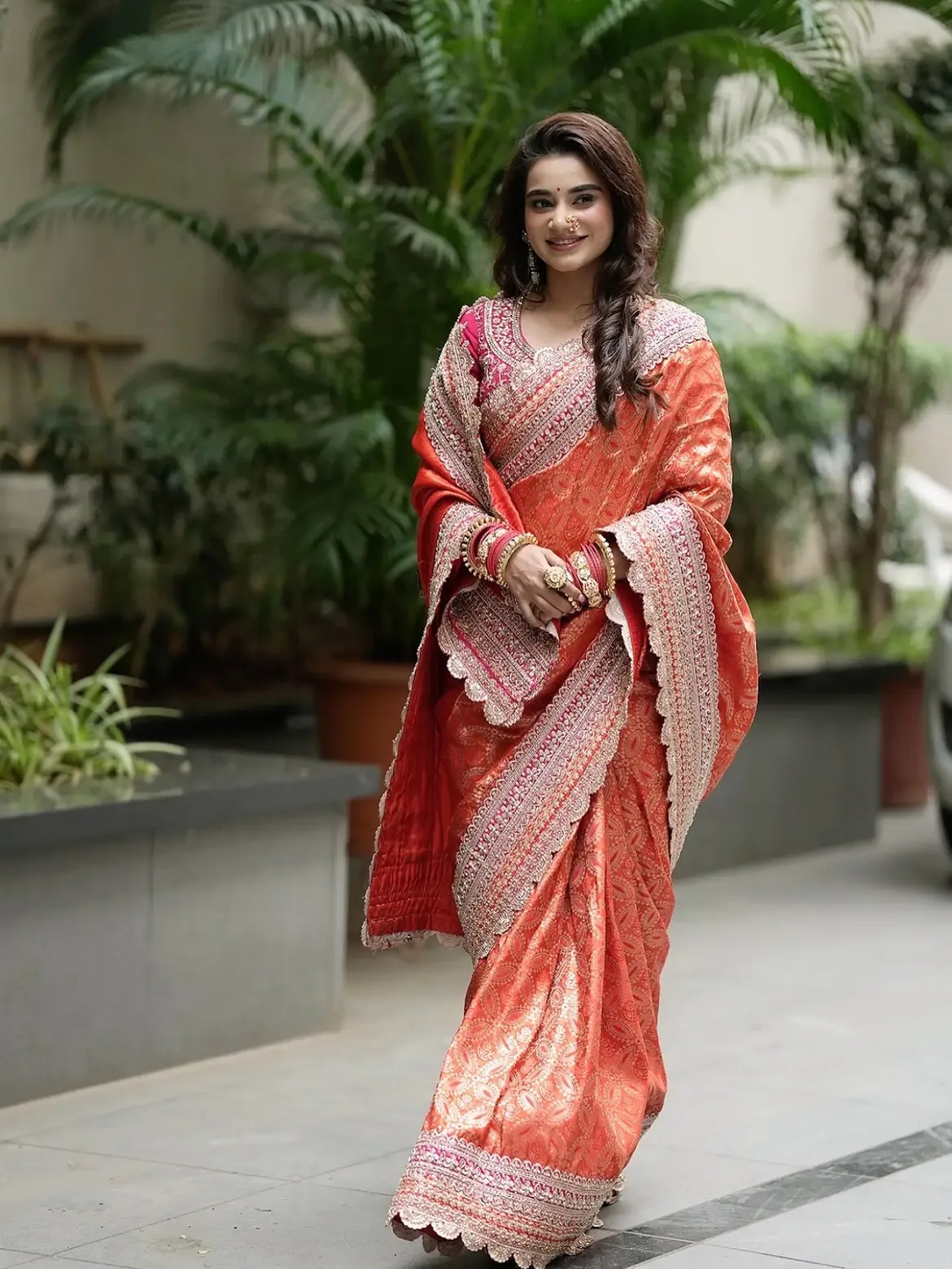  Tanvi Kolte orange saree photos