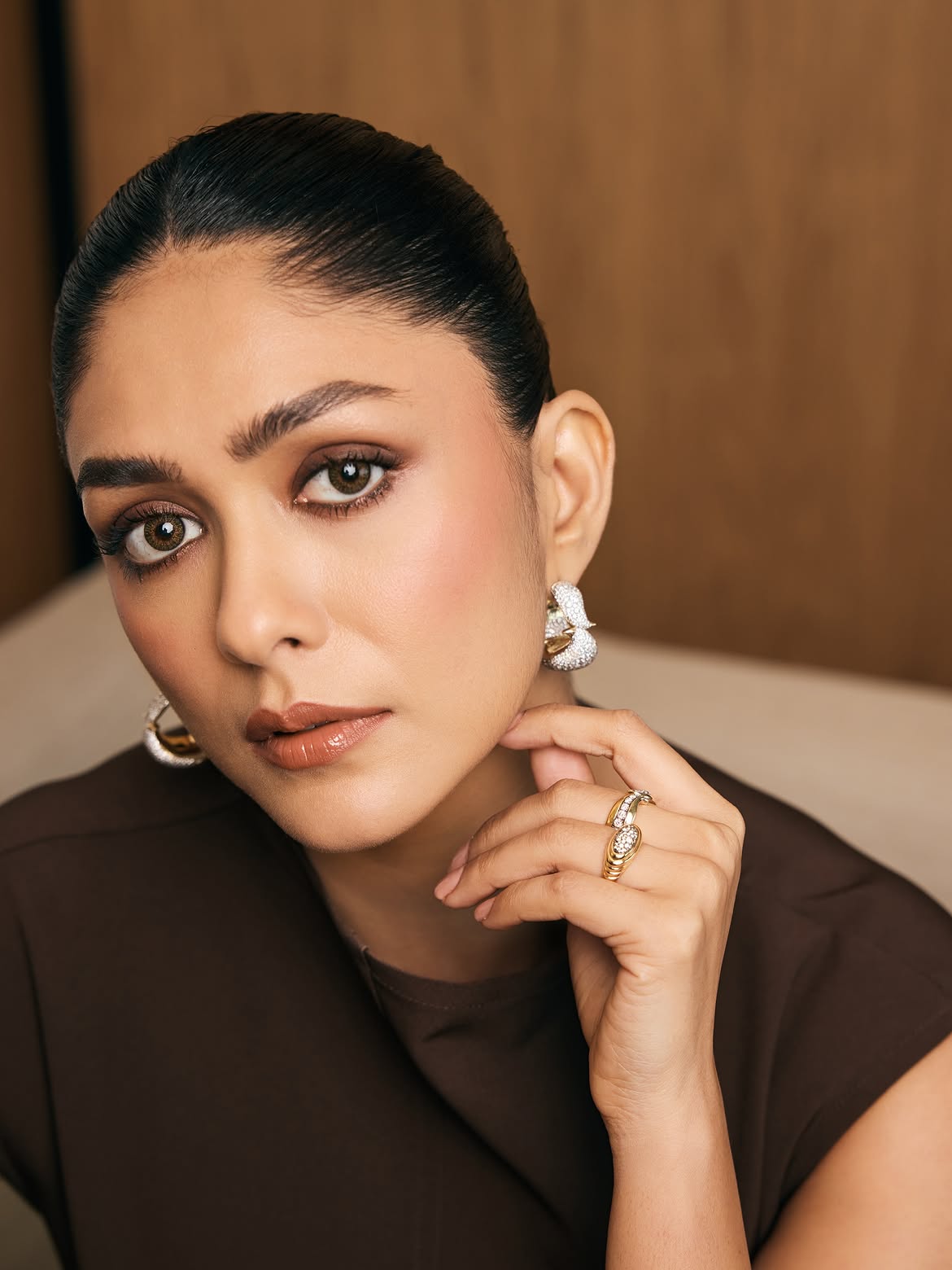 Mrunal Thakur Pooja Meri Jaan movie promotion