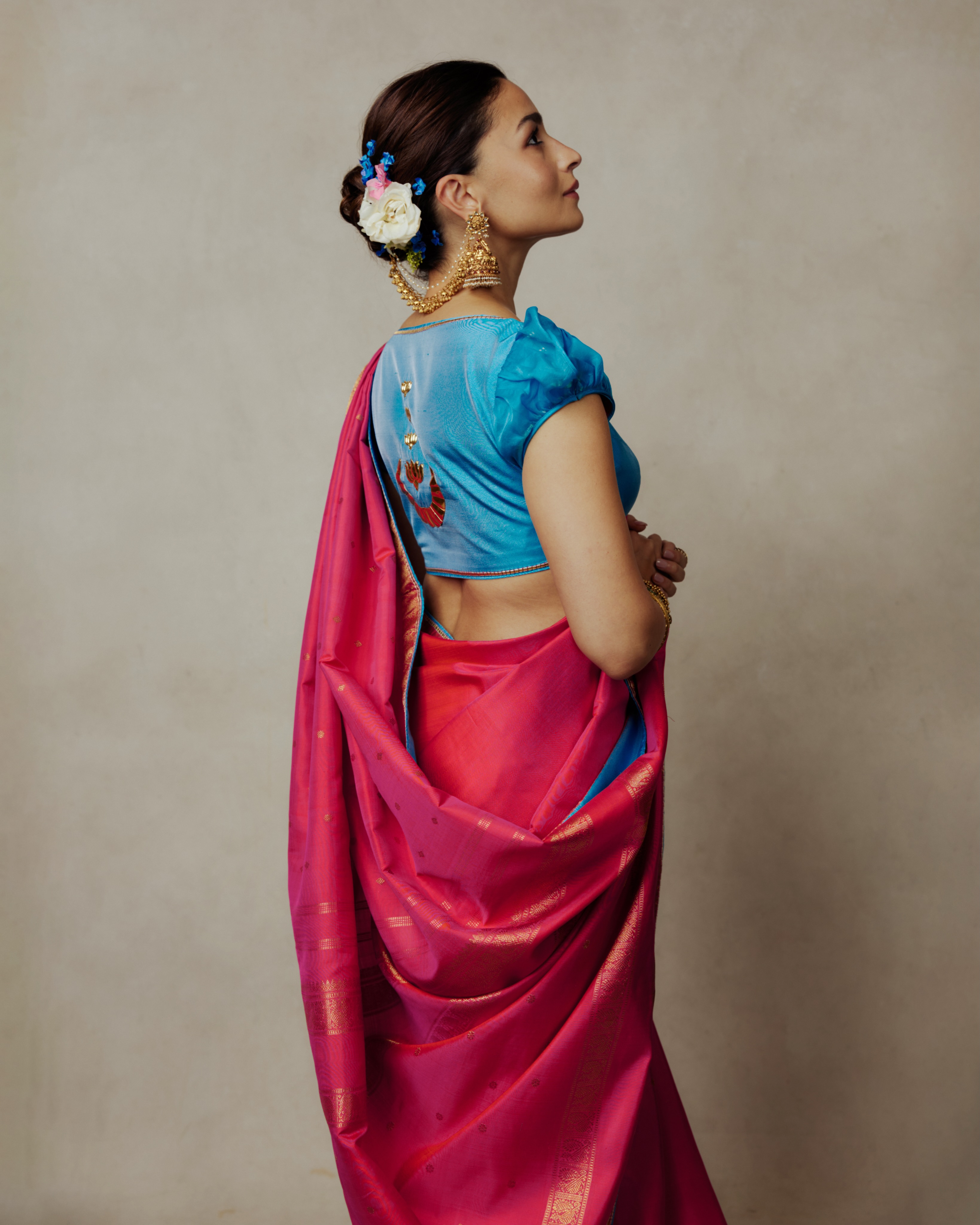 Alia Bhatt stunning Durga Puja look