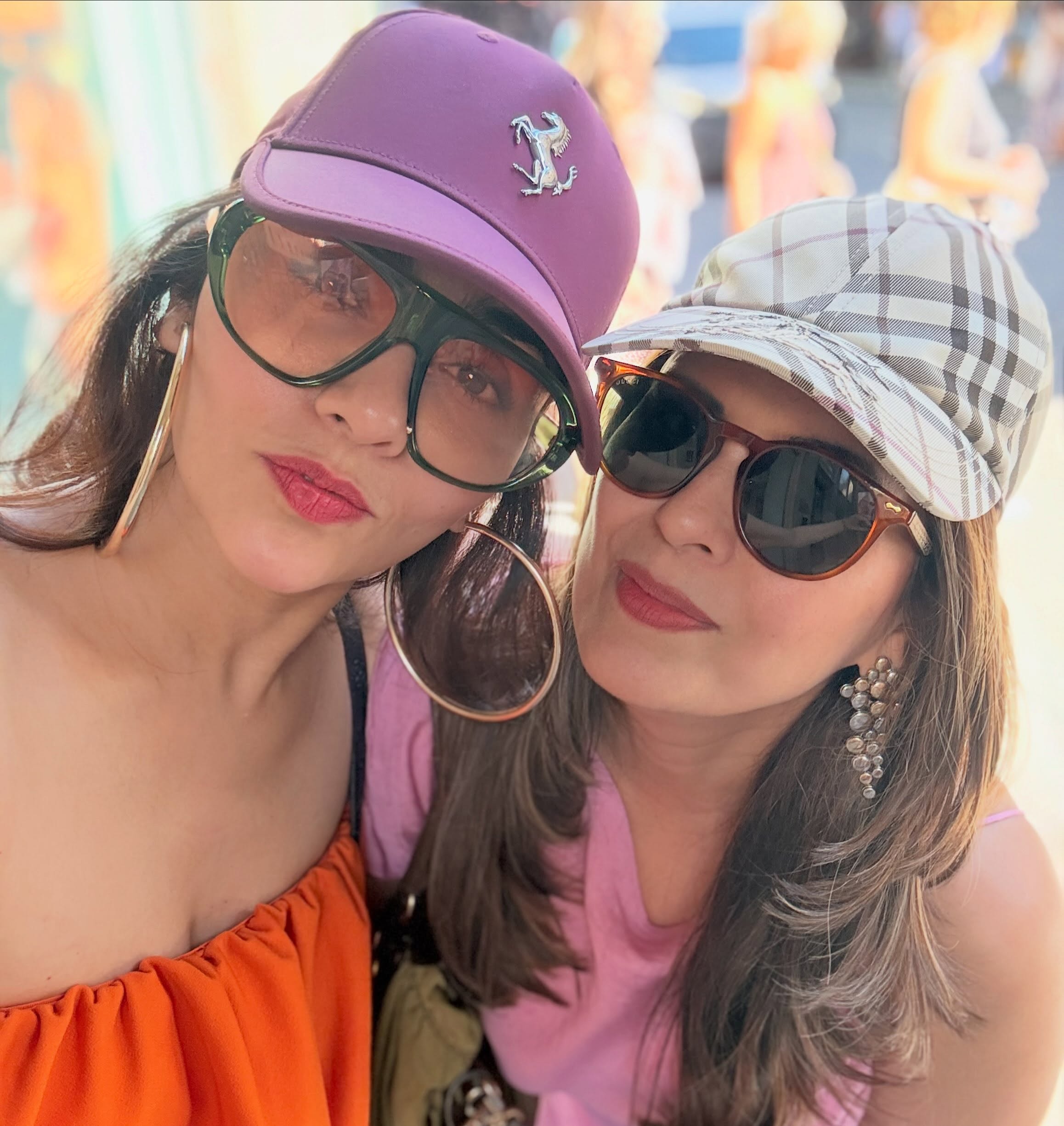 Amruta Khanvilkar Neha Pendse Sonali Khare Italy Vacation