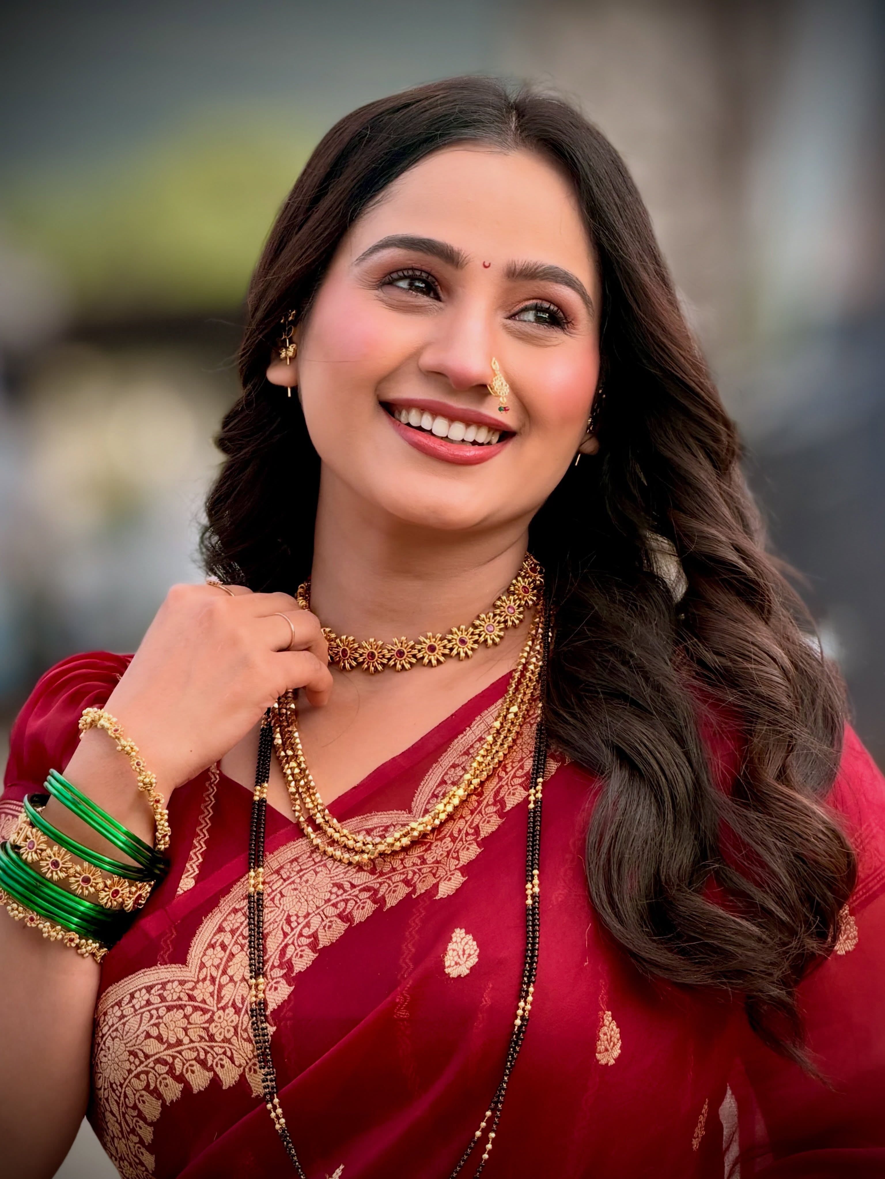 Divya Pugaonkar Saree Look