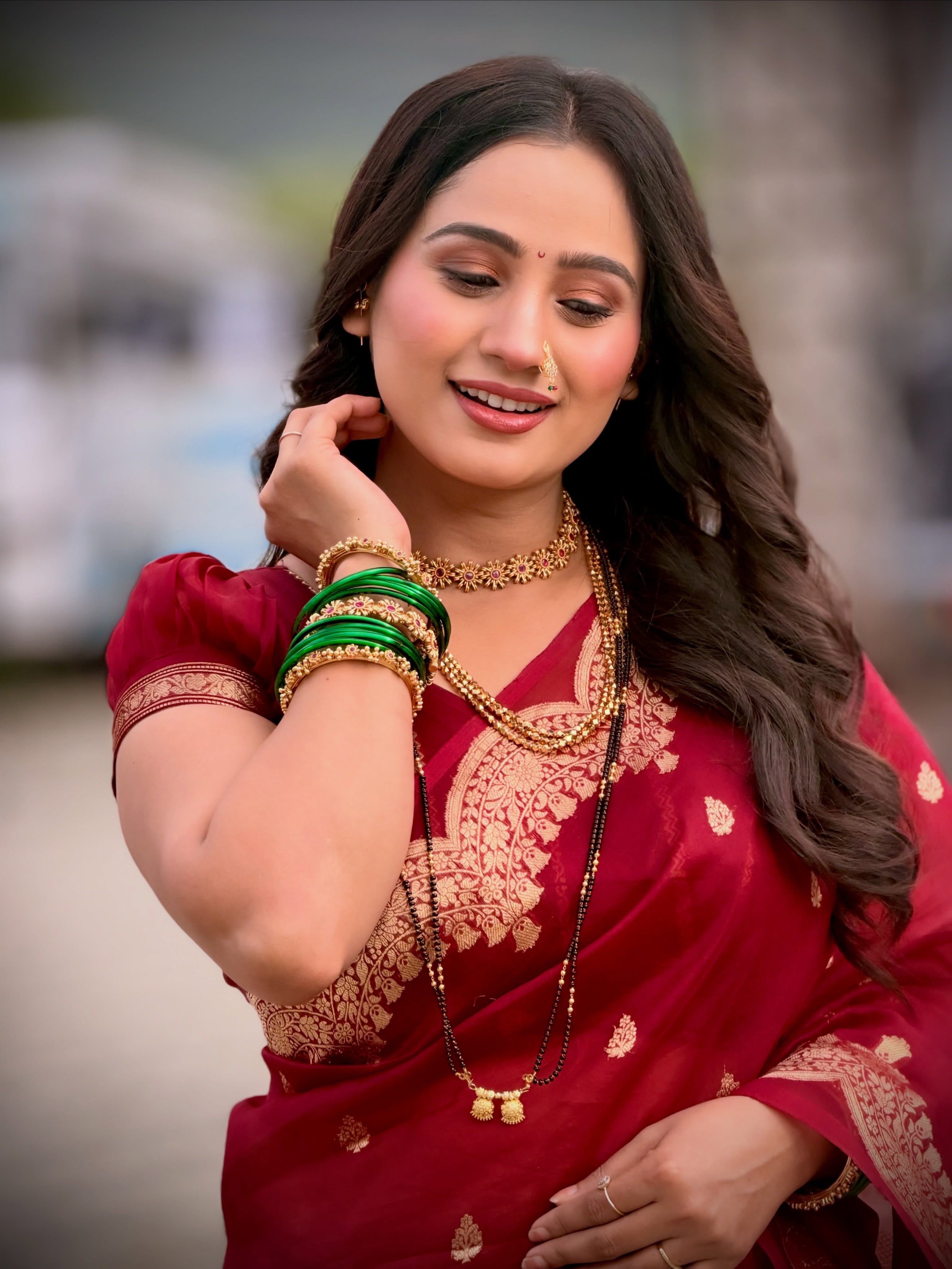 Divya Pugaonkar Saree Look