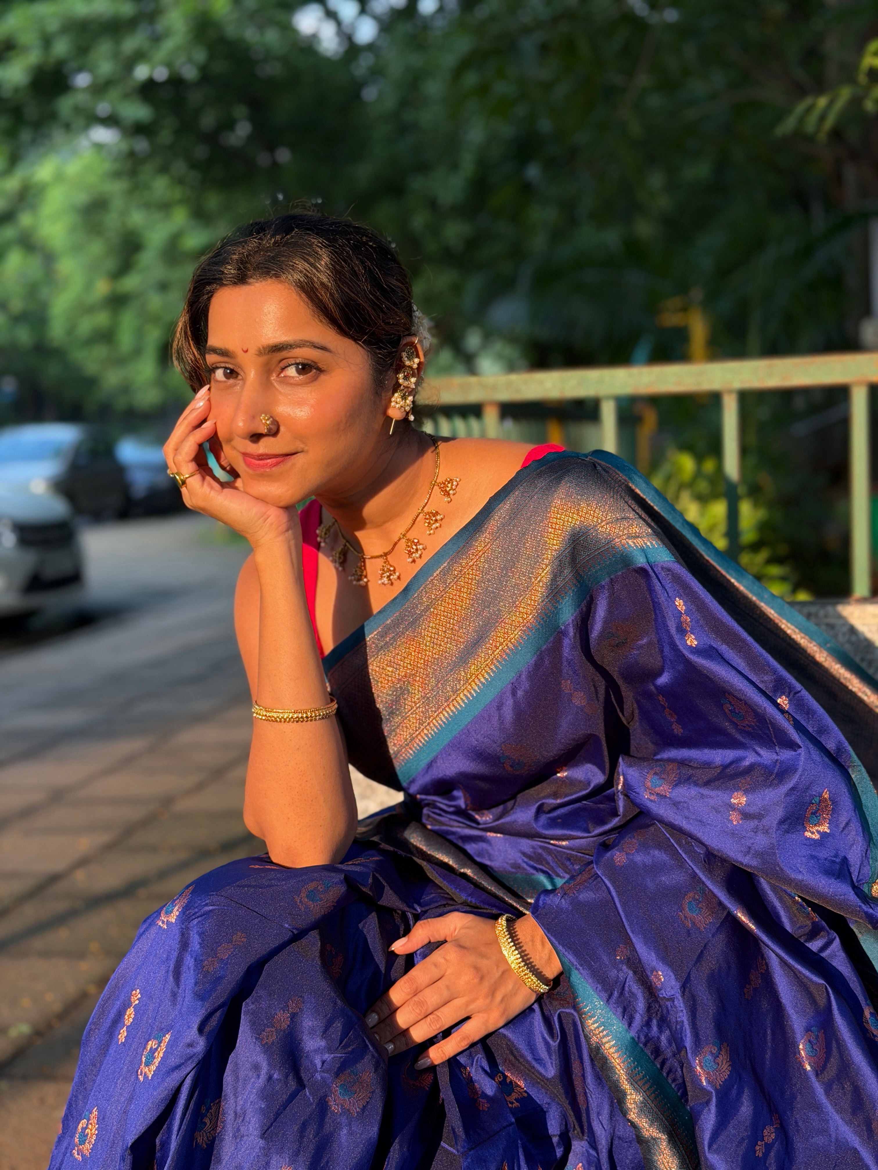 Gauri Nalawade Saree Look