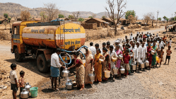 कोरड्या पाणी स्रोतांसाठी पुन्हा निधी मागणीला जोर, नवरात्रीमध्ये टँकरफेऱ्या वाढल्या