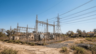 Ratnagiri October Hit heatwave news | Ratnagiri temperature rise 39 degrees | Mahavitaran electricity demand 180 MW | Ratnagiri electricity bill dues MSEDCL