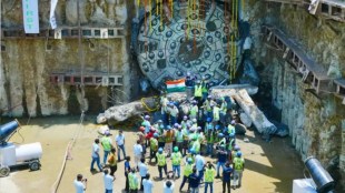 Mumbai Metro Line 7A Height Issue