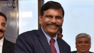 M Nageswara Rao Sarvajan Sanatan Party National President Varanasi Event | Former CBI Chief Nageshwara Rao Politics Entry News Marathi | एम नागेश्वर राव सर्वजन सनातन पार्टी अध्यक्ष पदग्रहण वाराणसी | माजी सीबीआय प्रमुख नागेश्वर राव राजकीय प्रवास