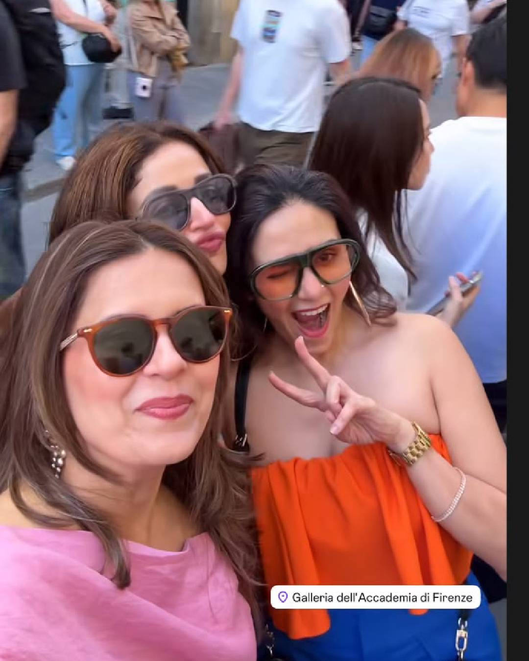 Marathi actresses Italy tour