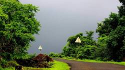 मुंबईसह निम्म्या राज्यातून मोसमी पावसाची माघार