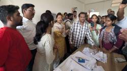 संगणक टंकलेखन फेरपरीक्षेत तांत्रिक खोळंबा; संतप्त विद्यार्थ्यांचे ठिय्या आंदोलन