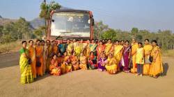 नवरात्रोत्सवात पालघर आगाराच्या नवदेवी दर्शन सेवेतून एसटीला ६.८८ लाखांचे उत्पन्न