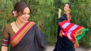 Titeeksha Tawde black saree photoshoot