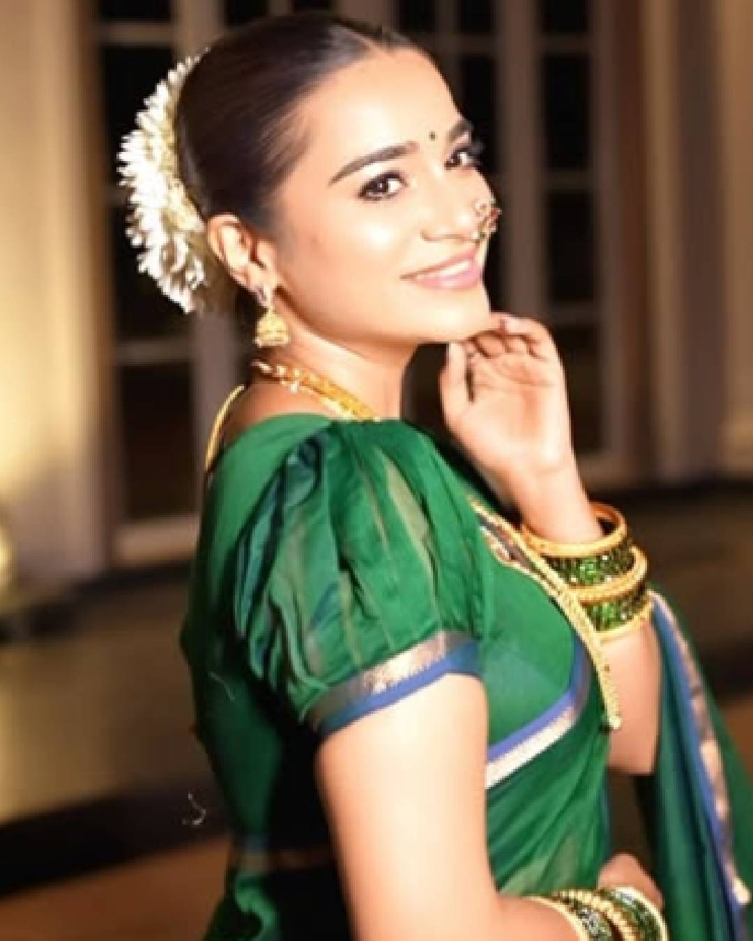  Tanvi Kolte orange saree photos
