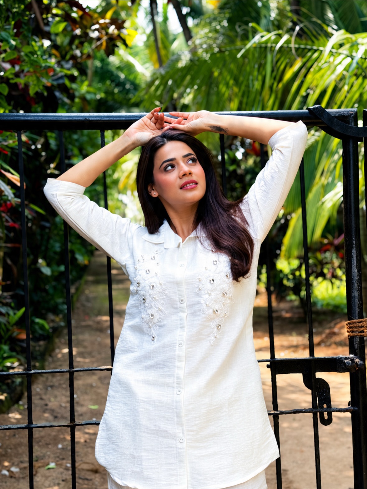 Pratiksha Mungekar White Co-Ord Set Dress Look