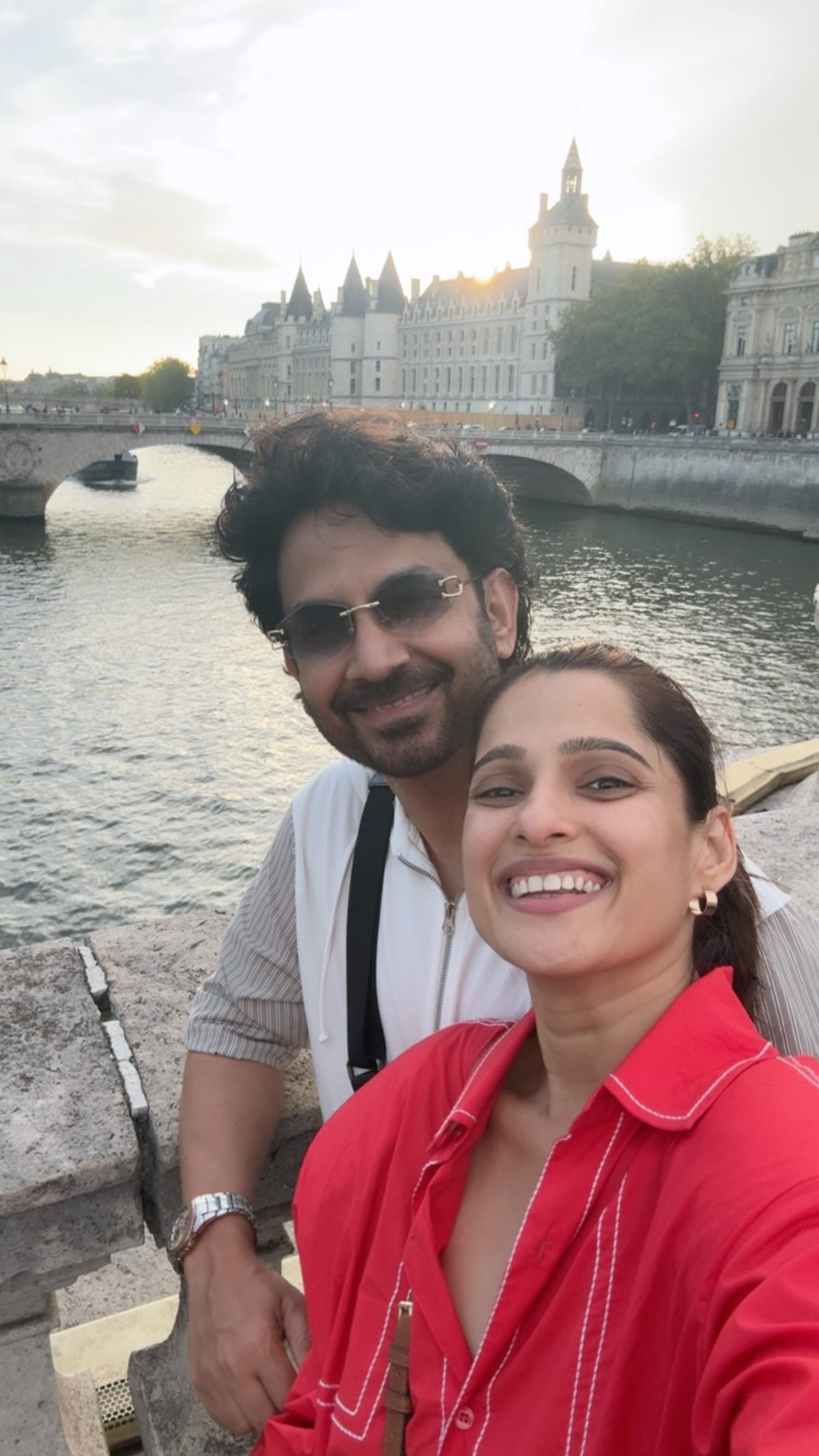 Priya Bapat Umesh Kamat Paris Vacation